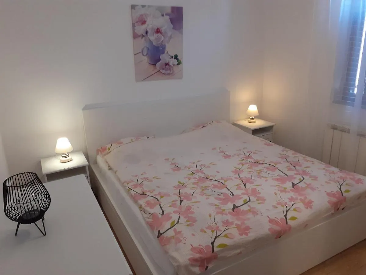 Charming Apartments In プーラ 0*,  クロアチア