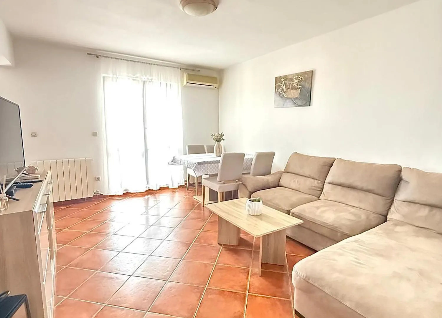 Charming Apartments In プーラ