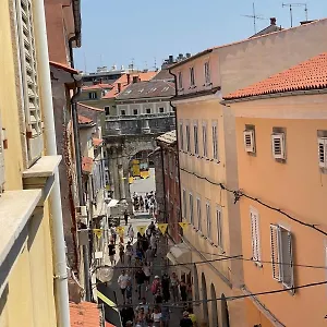 Apartamento Dejan Apartment 2, Pula